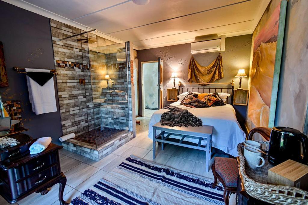 Iszis Guest House Блумфонтейн Экстерьер фото